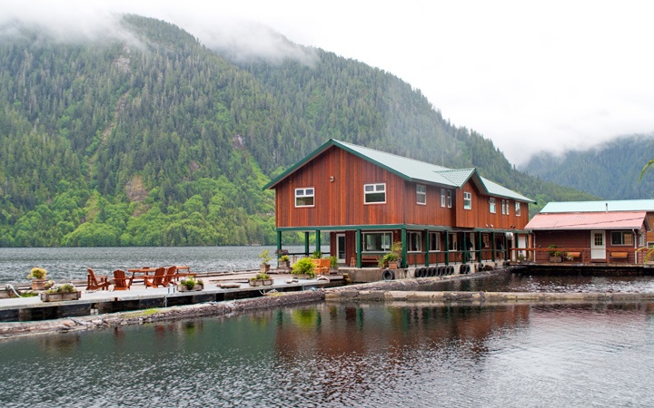 Luxurious Floating Lodge of British Columbia in Canada